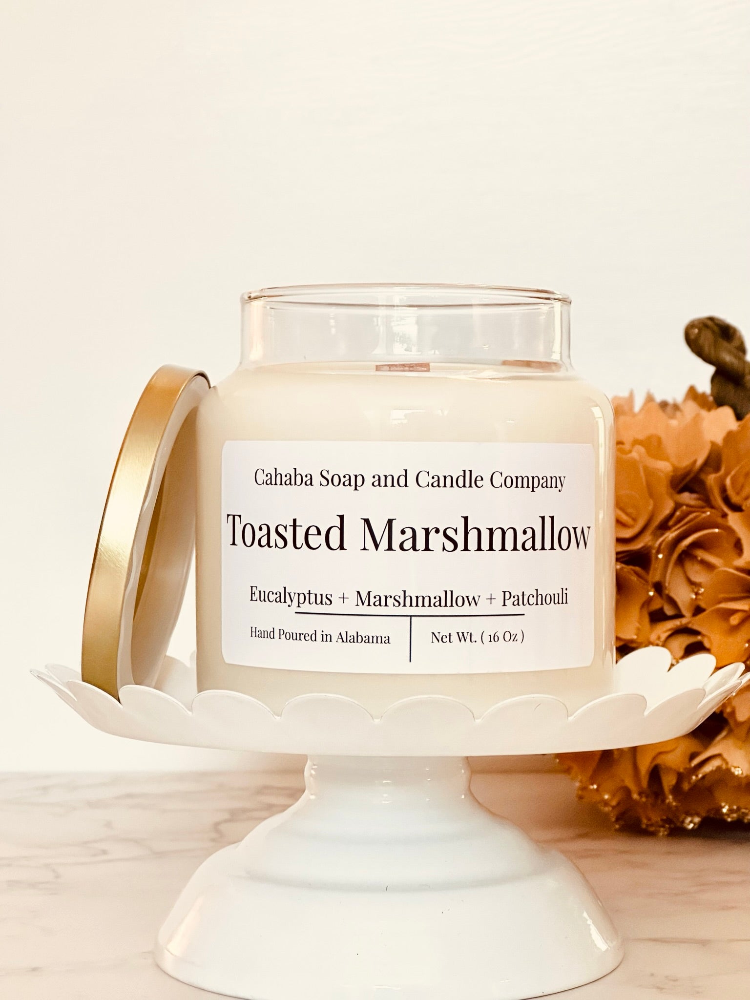 The Best Fall Candles - Honey Apple Butter Candle - Crackling wood wick –  Sakonnet Candle Co.